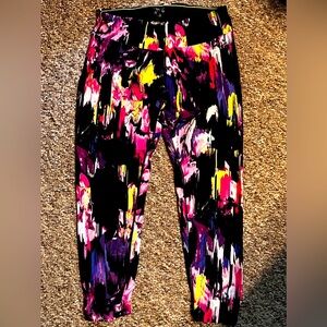 Large Calvin Klein Paint Brush design Mositure Wicking  Work out pants